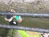Brian O'Driscoll and Rugby Guy kissing the Blarney Stone