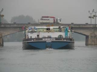 Barge on River Moselle 4